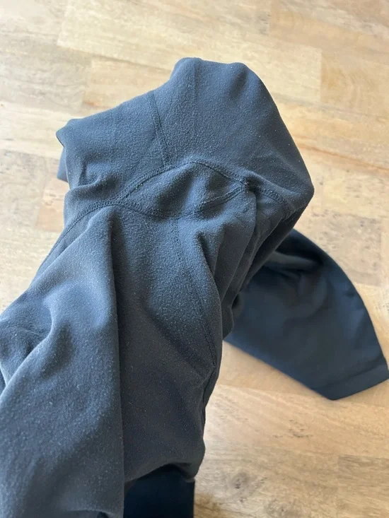 lululemon O-G Flare Leggings Size 6 - Picture 3 of 7